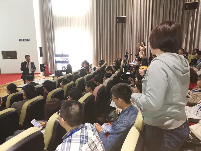 WilliamHill官网历文学院文管系2019毕业实习拉开序幕